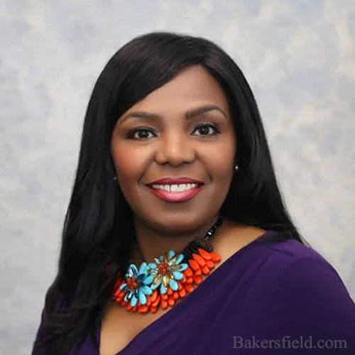 headshot of Dr. Arleana Waller