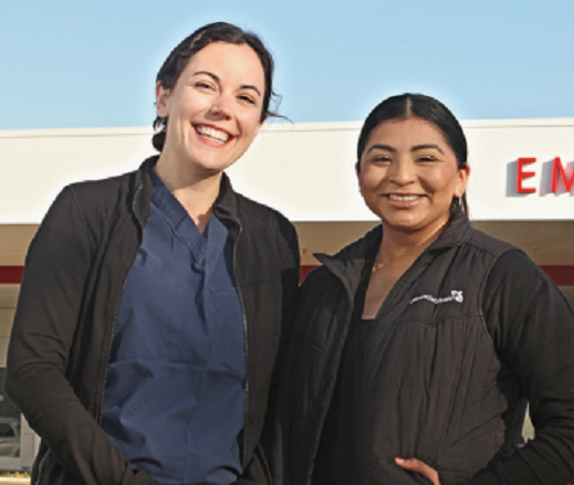 Bridge doctors, in front of an Emergency department