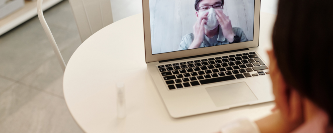 patient talks to doctor during virtual visit