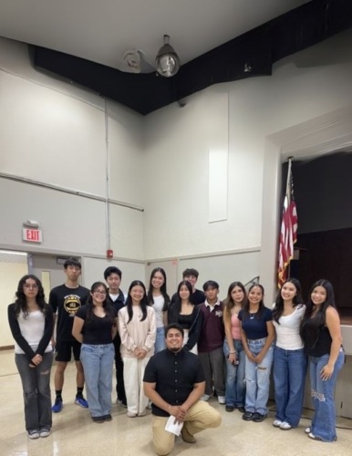 Faces students in a group photo san lorenzo